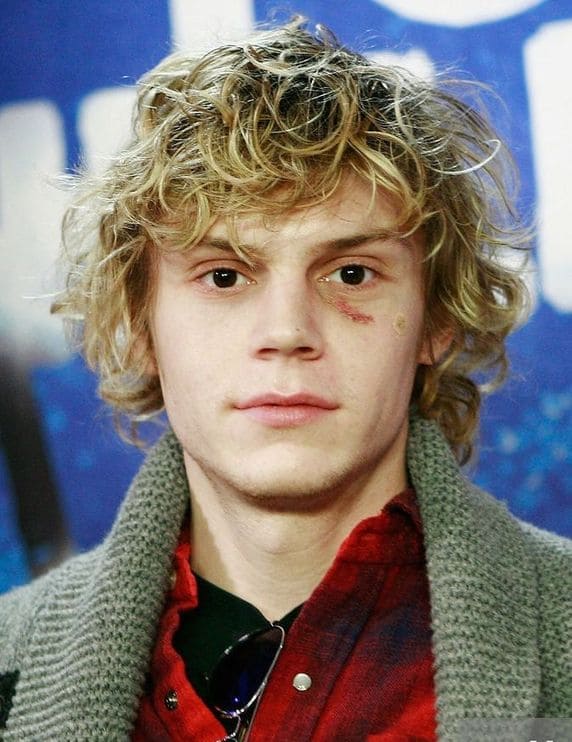 Evan-Peters-Net-Worth