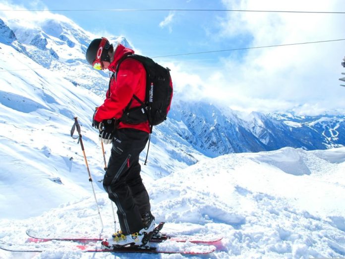 chamonix-safety-avalanche-snow-arva