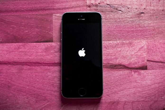Fixing iPhone Stuck on Apple Logo