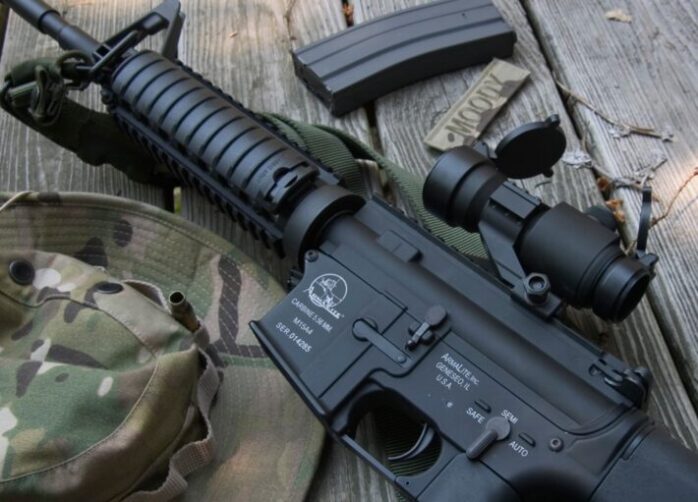 airsoft gun