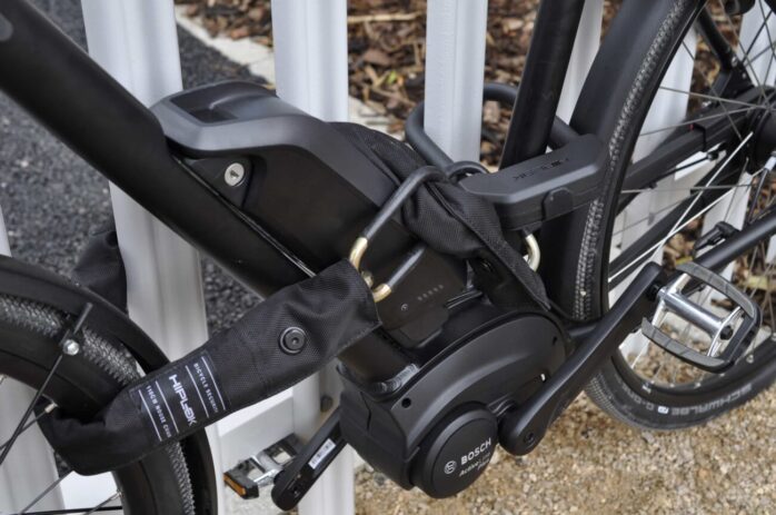 Lock The Battery On An E-bike