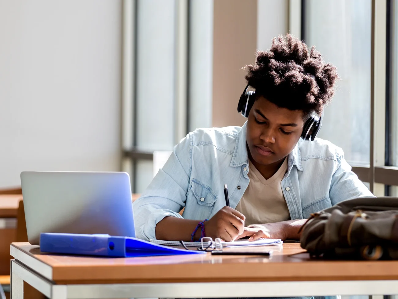 Most Useful Gadgets for Studying at School and at Home