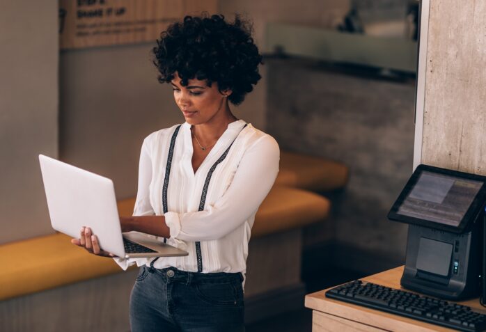 The Ultimate Guide on How to Monitor Your Employees the Right Way