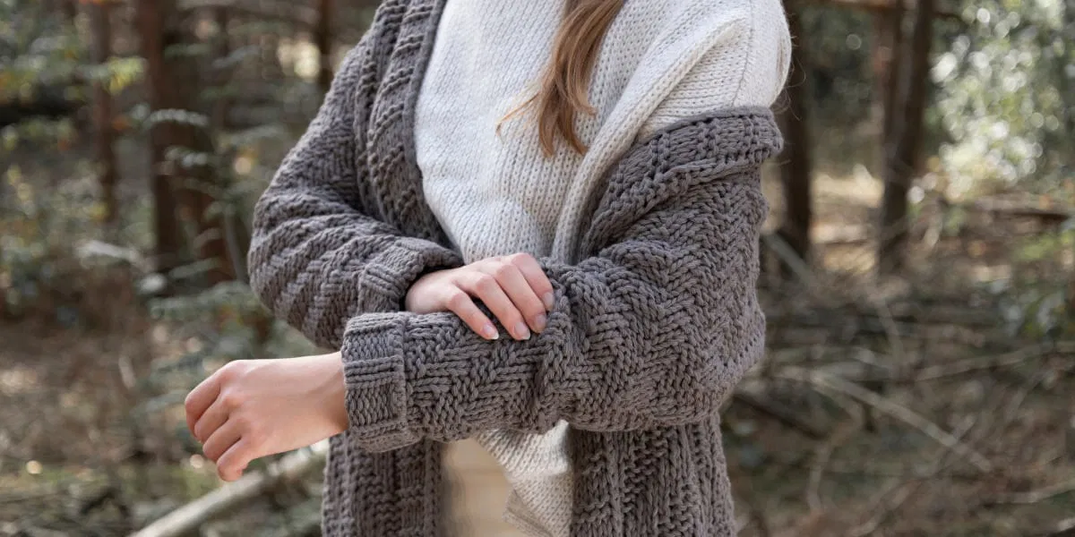 Knitwear Outfits For Women For Cozy Winter Days